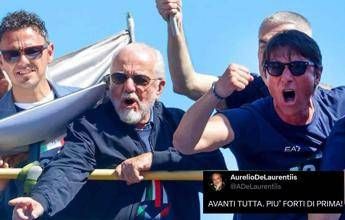 Napoli, Conte rinnova. De Laurentiis: "Avanti tutta, più forti di prima" Napoli, Conte rinnova. De Laurentiis: "Avanti tutta, più forti di prima"