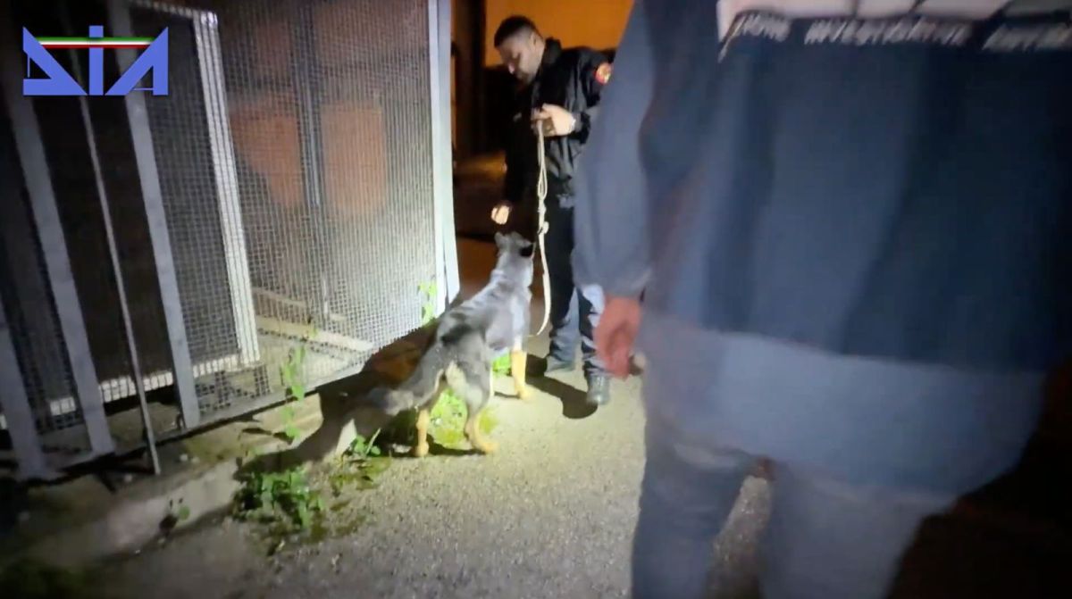Dieci arresti nel Salernitano per scambio elettorale politico mafioso Dieci arresti nel Salernitano per scambio elettorale politico mafioso