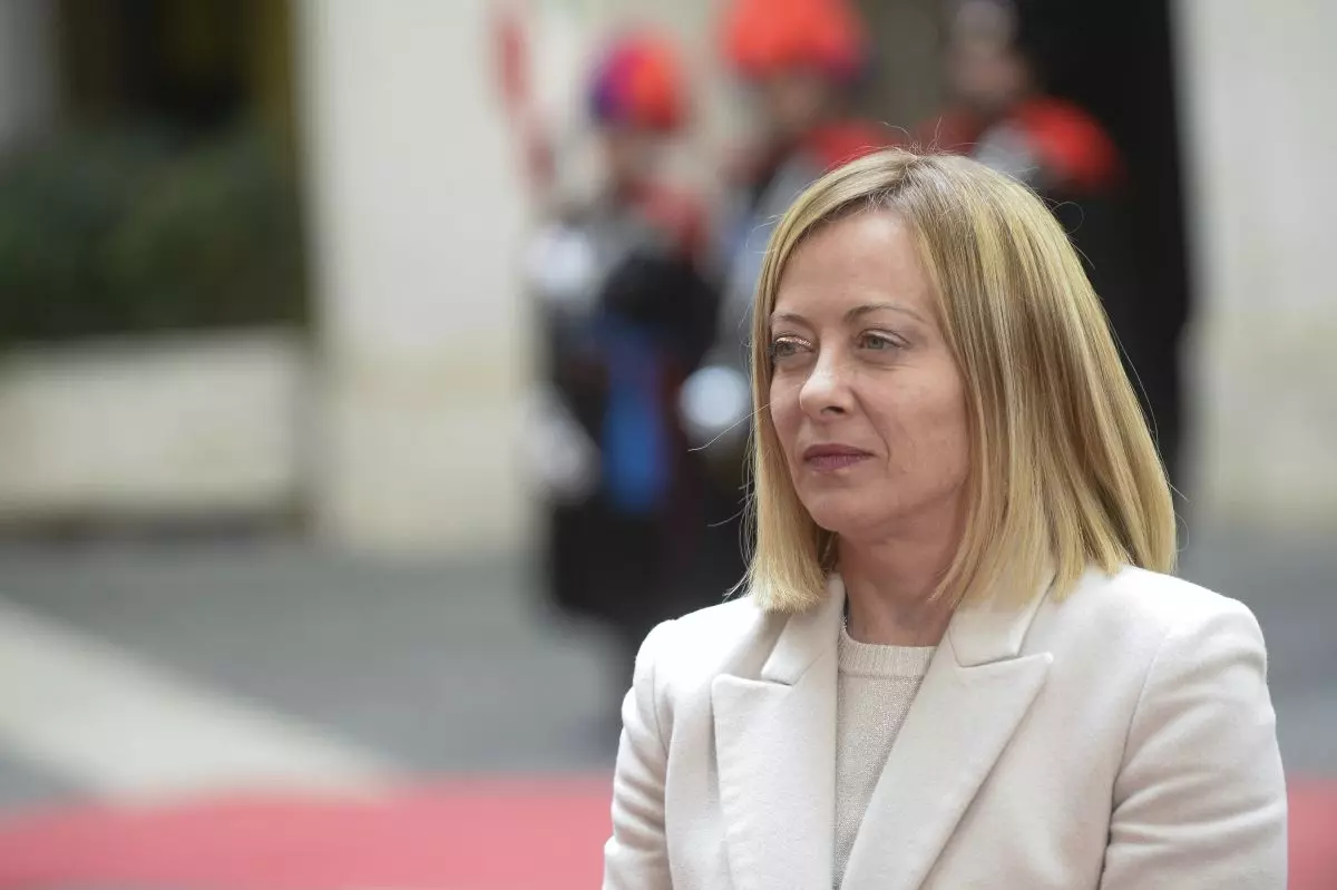 Ucraina, Meloni al vertice di Parigi “Lavorare con gli Usa per la pace” Ucraina, Meloni al vertice di Parigi “Lavorare con gli Usa per la pace”
