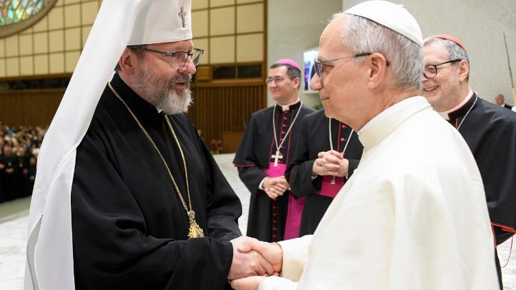 Papa Leone XIV con l'arcivescovo maggiore di Kyiv-Halyč, Sviatoslav Shevchuk, capo della Chiesa greco-cattolica ucraina