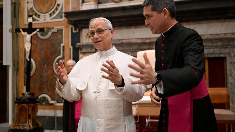Papa Leone XIV nell'udienza con i membri del Corpo diplomatico presso la Santa Sede