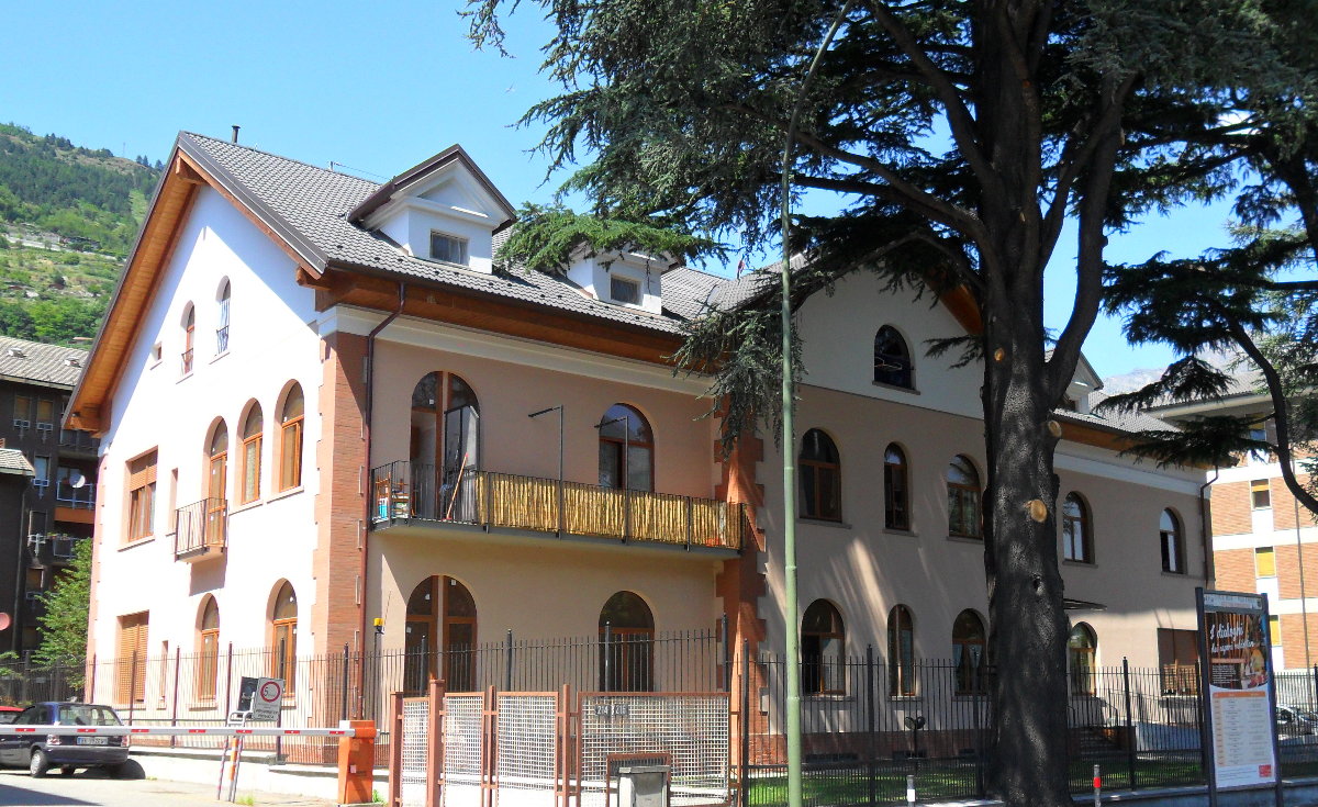 Aosta Residenti ex Casa Gagliardi scrivono all'Arer, 'qui troppi