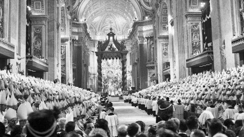 60 anni dall’apertura del Concilio Vaticano II. Qual è la sua storia