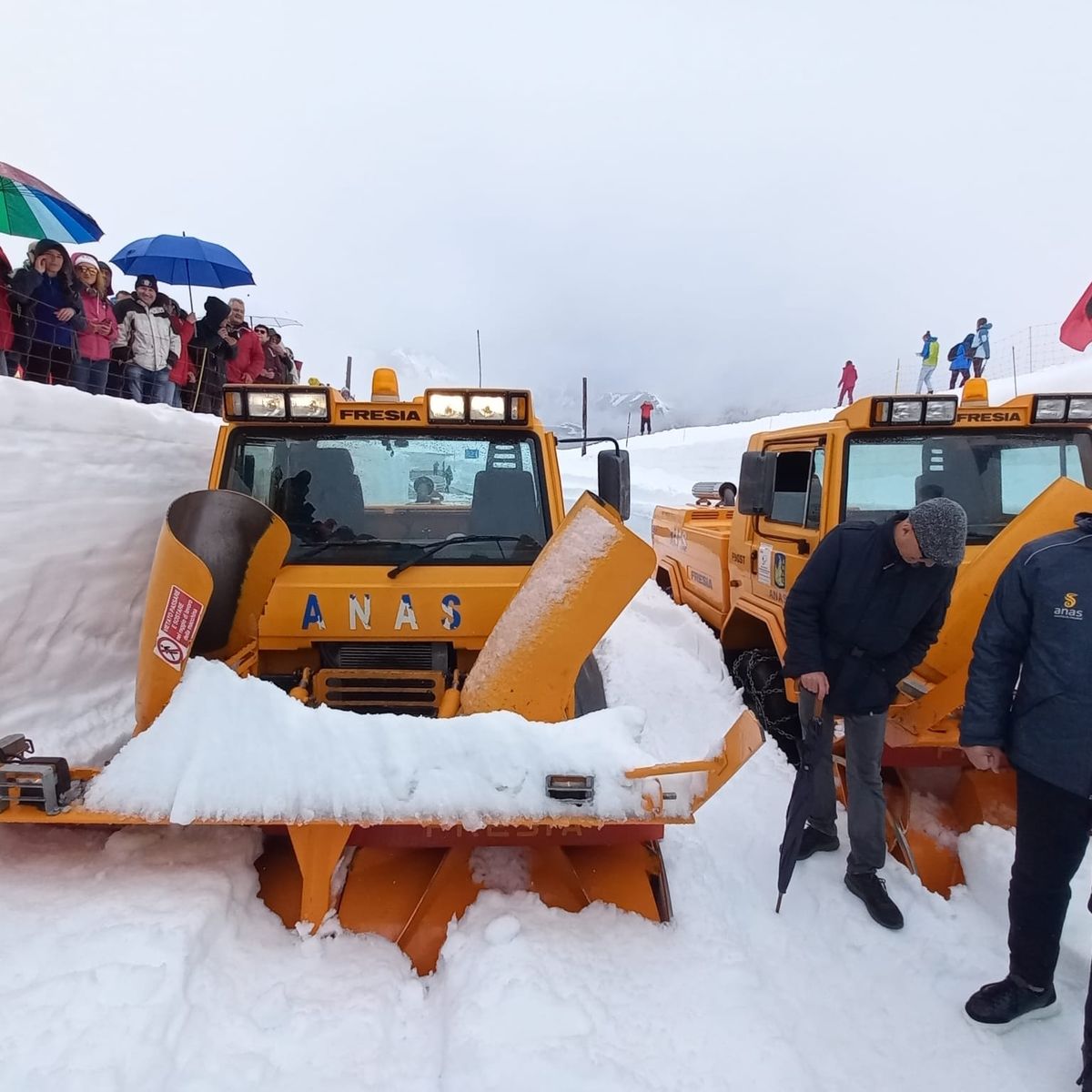 RIAPERTO AL TRAFFICO IL COLLE DEL PICCOLO SAN BERNARDO (Video)
