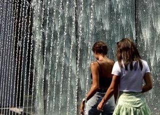 Weekend di fuoco, oggi e domani torna l'allerta caldo: sei le città più roventi Weekend di fuoco, oggi e domani torna l'allerta caldo: sei le città più roventi