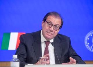 Rottamazione cartelle, Fratelli d'Italia apre a proposta Salvini: &quot;Ma c'è problema risorse&quot;