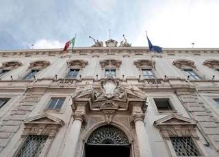 Fine vita, malati irreversibili si oppongono: &quot;Consulta mantenga paletti&quot;
