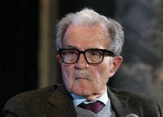 Prodi e la tirata di capelli alla giornalista: &quot;Nulla da chiarire&quot;
