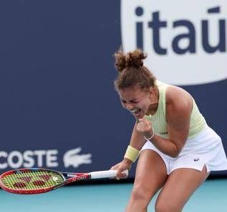 Paolini vola in semifinale a Miami: Linette battuta. Ora c'è Sabalenka