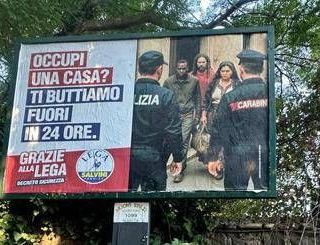 Roma, manifesti Lega su dl sicurezza diventano un caso: si accende scontro con Campidoglio Roma, manifesti Lega su dl sicurezza diventano un caso: si accende scontro con Campidoglio
