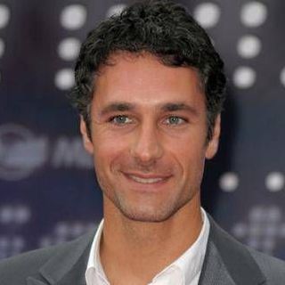 Audio rubati a Raoul Bova, indagato amico della modella Ceretti Audio rubati a Raoul Bova, indagato amico della modella Ceretti