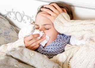Influenza, quasi un milione di italiani a letto in sette giorni: vicino il picco della variante K