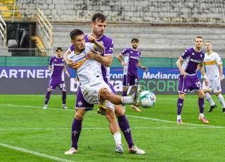 Sprofondo Fiorentina, il Lecce vince 1-0 al Franchi e Pioli sempre più a rischio