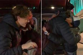 Sinner, trionfo e regalo al 'bambino portafortuna'. Il gesto di Jannik per il super tifoso a Parigi