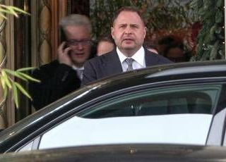 Scandalo corruzione Ucraina, Yermak si dimette: "Vado al fronte, sono una persona perbene"