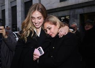 Chiara Ferragni prosciolta, l'affetto di amici e famiglia: "Per sempre al tuo fianco"