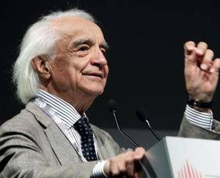 Zichichi, Meloni lo ricorda in Cdm e annuncia funerali solenni Zichichi, Meloni lo ricorda in Cdm e annuncia funerali solenni