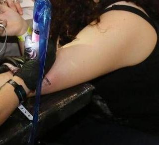 Tatuaggi pericolosi? L'effetto sul sistema immunitario e i rischi: lo studio Tatuaggi pericolosi? L'effetto sul sistema immunitario e i rischi: lo studio