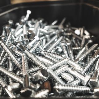 Una panoramica dei diversi tipi di viti a testa esagonale