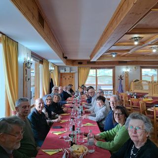 Un pranzo, un sorriso e tanta umanità: 50&amp;Più festeggia la Pasqua ad Aymavilles