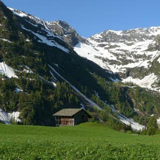 Salendo al Passo Furic (ph. Gulliver)