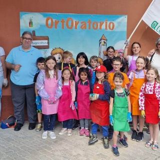 Terra e tradizione: l’“ortOratorio” fa crescere bimbi e semine