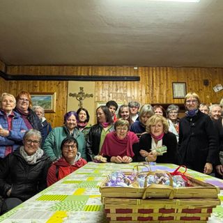 Serata presso la Sala Parrocchiale di Brusson, durante la quale alcune Violette hanno raccontato Viola