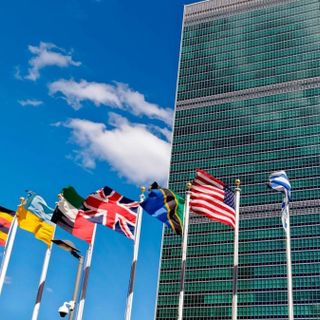 Tu chiamale se vuoi contraddizioni