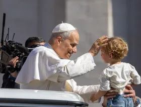 Papa Leone XIV: “Dalle famiglie viene generato il futuro dei popoli”