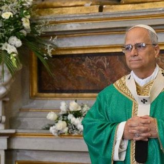 Il Papa: tanti popoli spogliati e derubati da guerra e povertà, serve "rivoluzione dell'amore"