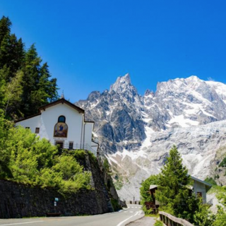 Val Veny, scatta la chiusura invernale della strada dal 13 ottobre