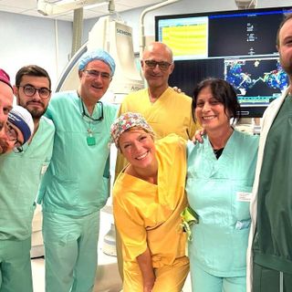 L’equipe della Cardiologia, guidata dal Dott. Paolo Scacciatella, che ha eseguito con successo un intervento di cardioneuroablazione