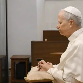 Il cordoglio del Papa per le vittime dell’incendio in Svizzera