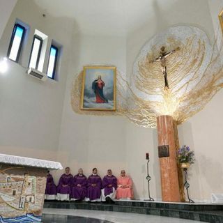 Il Papa: Dio dona sempre luce, speranza e pace, non può essere arruolato dalle tenebre