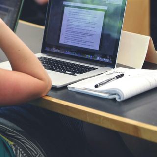 Laurearsi online: triennali, magistrali e master nel modello universitario telematico