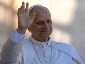 Papa Leone XIV: "Nella Chiesa convivono la dimensione umana e quella divina"