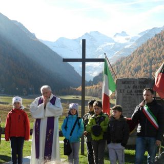 Cogne: Commemorati caduti e vittime guerre, festeggiate l'unità nazionale e le Forze Armate