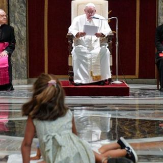 PAPA: Laudato si’ non è solo un’enciclica “verde”, è un’enciclica “sociale”