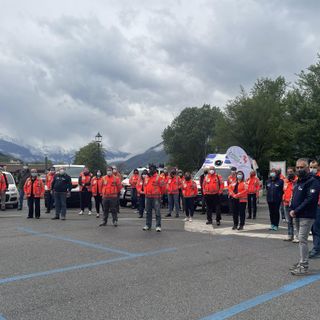 I volontari del soccorso Anpas Valle d’Aosta. Nell'aticolo il neo Consiglio Direttivo Anpas Valle d’Aosta presieduto da Massimo Pesenti, vice presidente Andrea Parisi, consiglieri: Gianluca Scarpari, Paolo Ferrero, Renzo Belfrond , Placido Abate, Elio PietroPaolo e Mario Benech delegato Anpas nazionale.