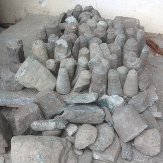 Reperti scavo Saint Jacques. Immagini dell'Ass. Ripartire dalle Cime Bianche relative al recente ritrovamento, a manufatti privati e ad alcune testimonianze presenti nel Vallone delle Cime Bianche