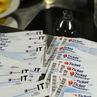 Il DL “Aiuti” mette fine a commissioni buoni pasto insostenibili a carico esercenti. Tetto 5%