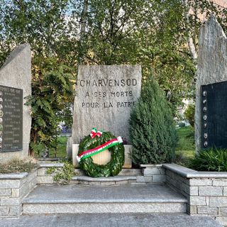 Monumento ai Caduti di Charvensod