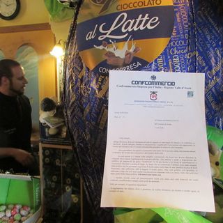 La lettera che il presidente di Confcommercio Vda, Pierantonio Genestrone, ha inviato ai commercianti aostani iscritti all'associazione