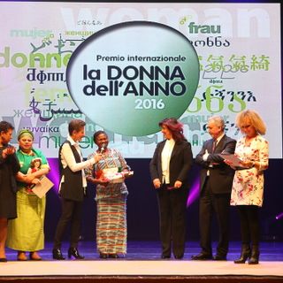 Donna dell'Anno 2016 è Nadia Murad