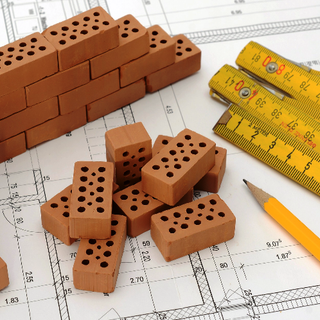 Si dei sindaci alla semplificazione per le manutenzioni in edilizia privata