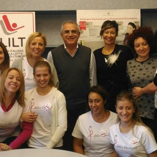 Chiara Viglianisi, Sara Onaici, Veronica Fittante, Sara Mangano e Noemi Bosio neo estetiste oncologiche professioniste