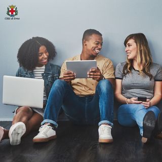 IVREA: CITTADINANZA PER I NEO DICIOTTENNI STRANIERI