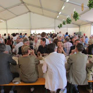 A' Saint-Marcel s'est déroulée la grande fete des émigrés