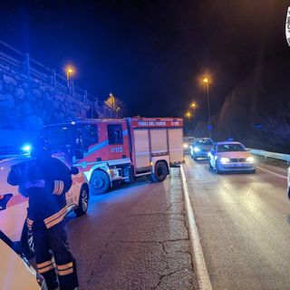 Incidente a catena in via Roma