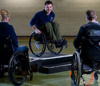 SANITA': Antenne Handicap in campo contro paraparesi